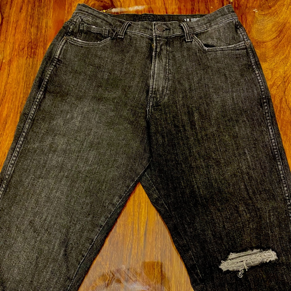 Arizona High rise Mom jeans. Size 14